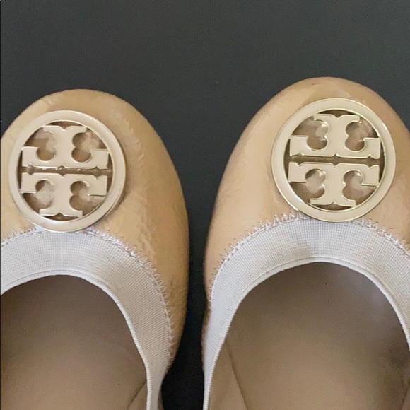 Tory Burch Caroline flats used condition. - Picture 8 of 9